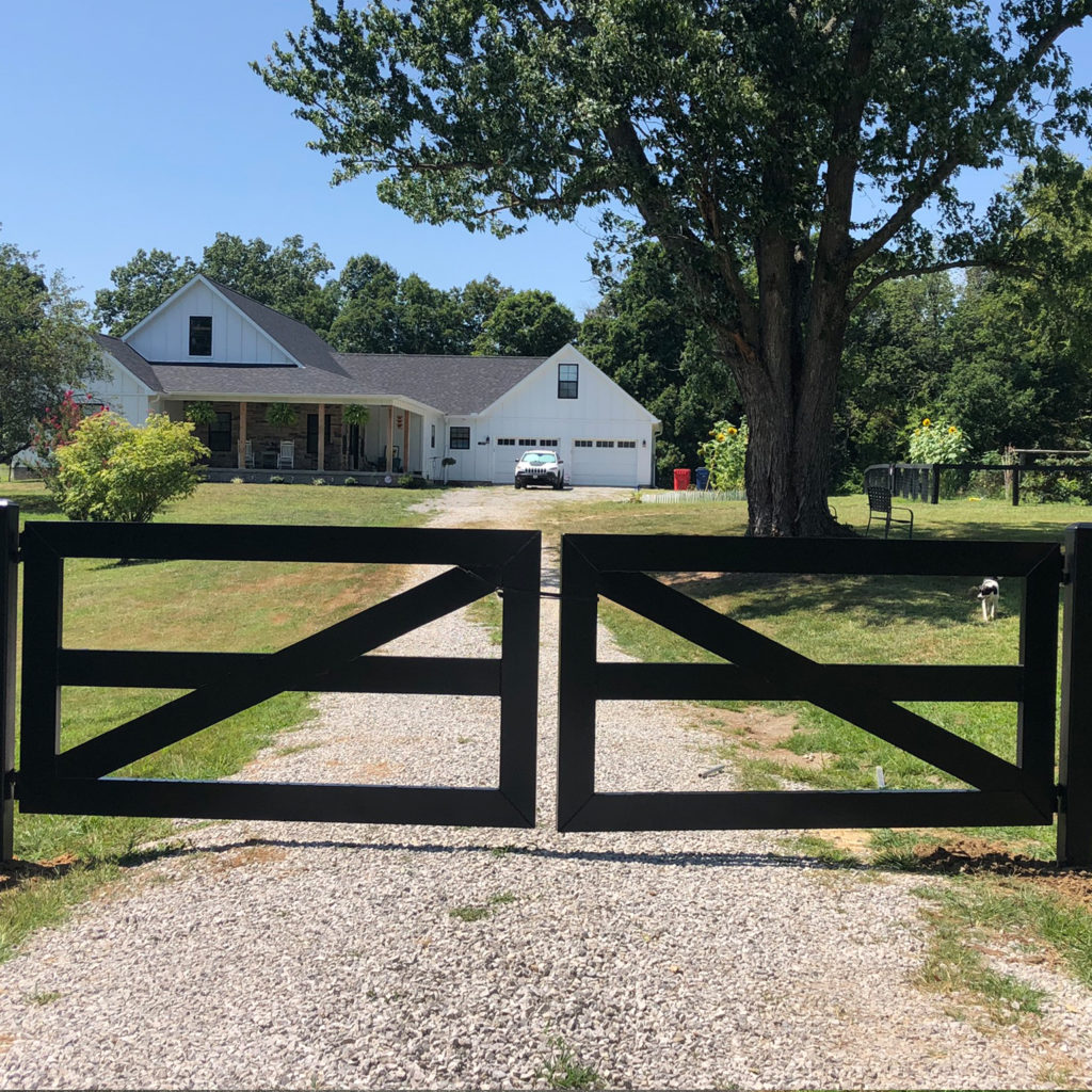 3 PANEL CROSS BRACE FARM STYLE 1